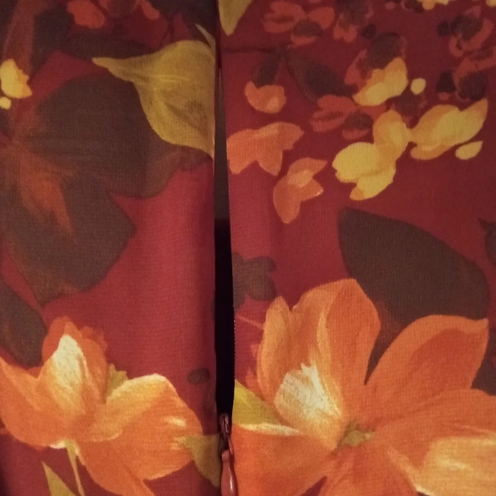 DRESS - Picture 7 of 10